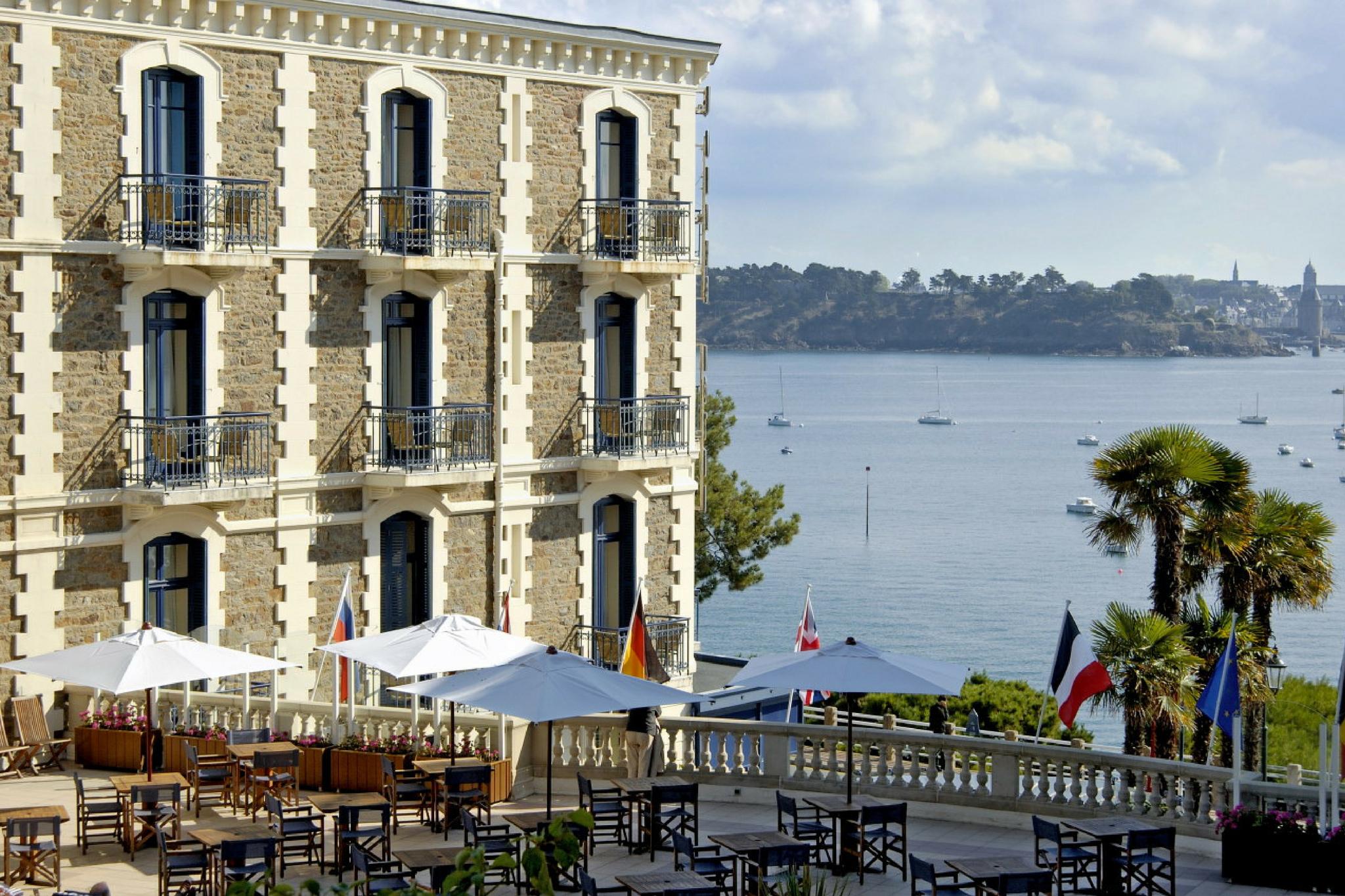 Hotel Barriere Le Grand 5*