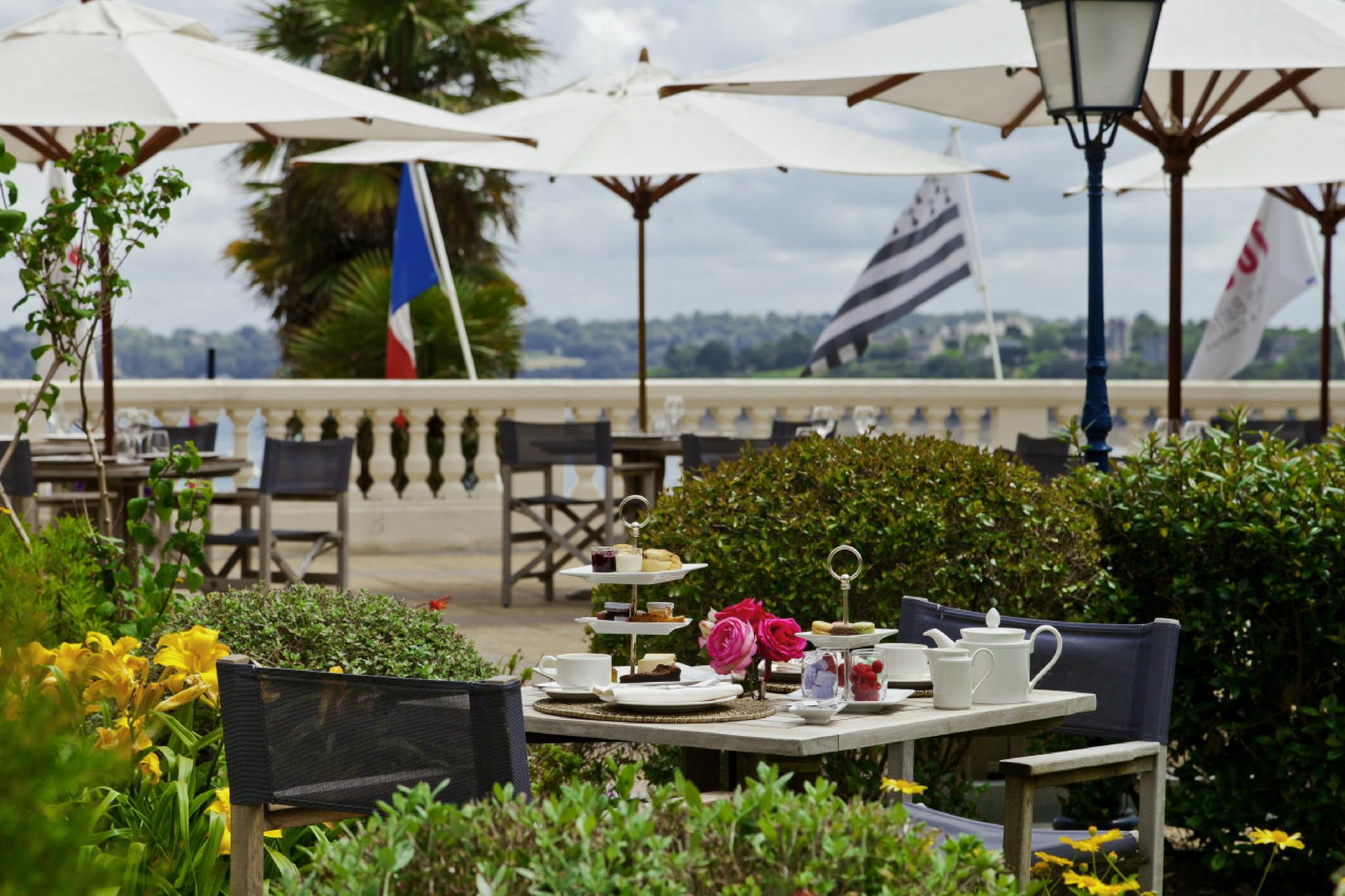 Hotel Barriere Le Grand 5*