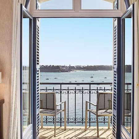 Hotel Barriere Le Grand Hotel Dinard Exterior photo