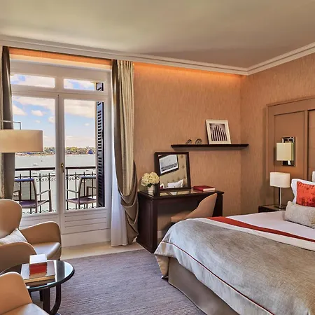 Hotel Barriere Le Grand Hotel Dinard Exterior photo