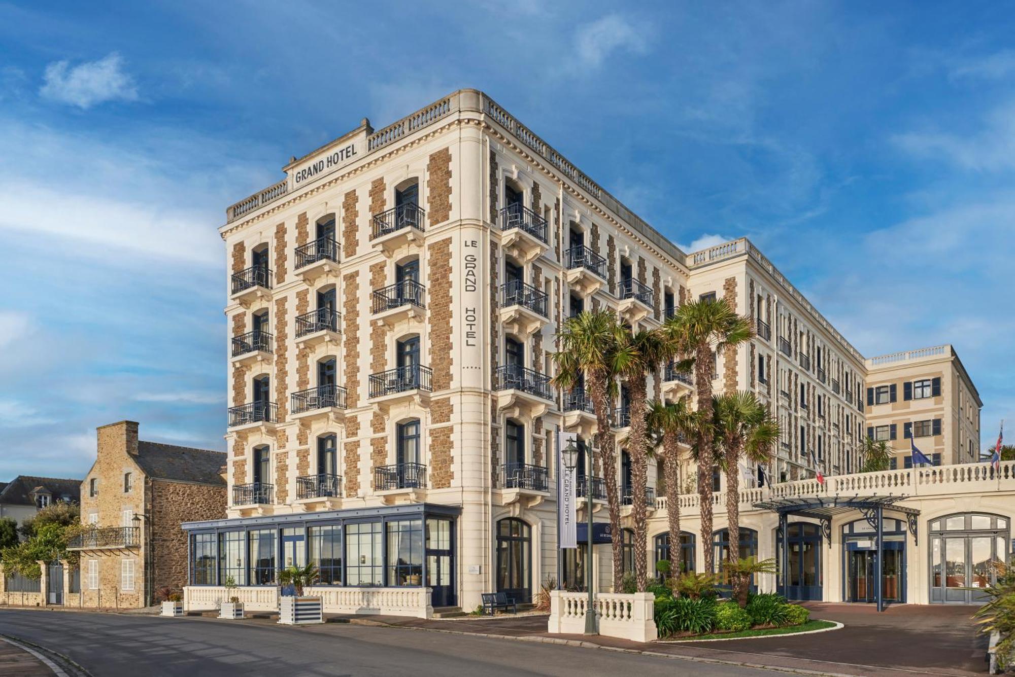 Hotel Barriere Le Grand 5*
