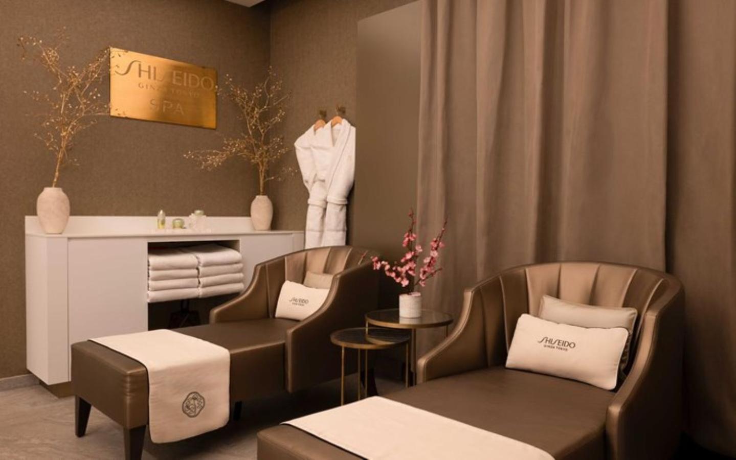 Hotel Barrière Le Grand 5*